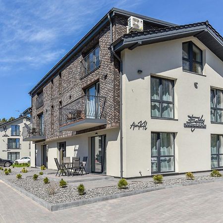 Egitos Apartamentai Паланга Екстериор снимка
