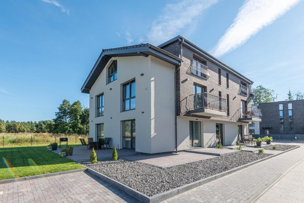Egitos Apartamentai Паланга Екстериор снимка