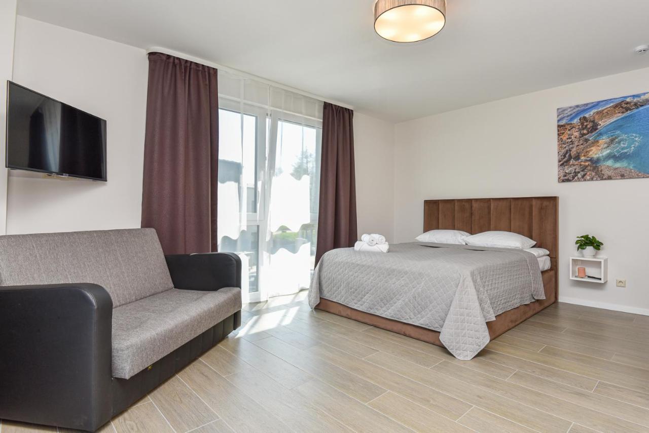 Egitos Apartamentai Паланга Екстериор снимка