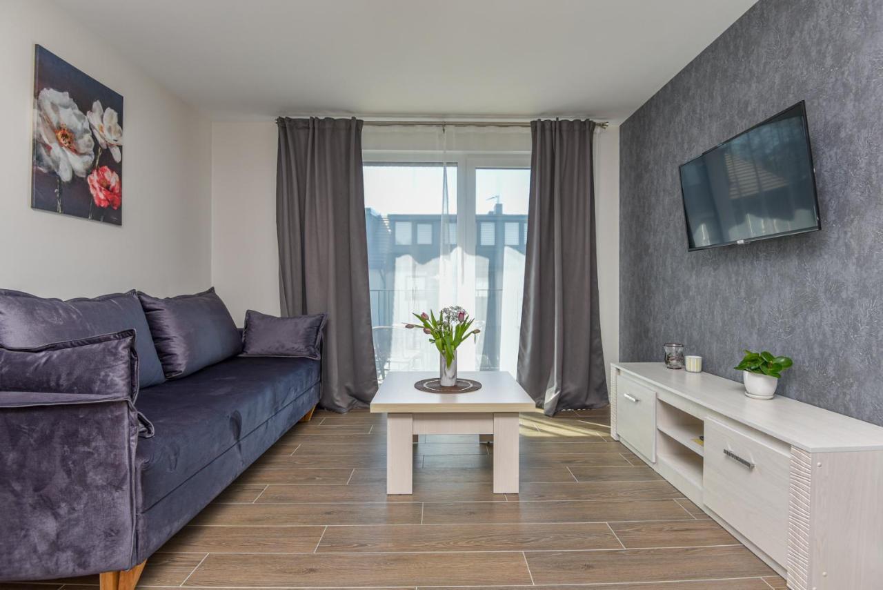 Egitos Apartamentai Паланга Екстериор снимка