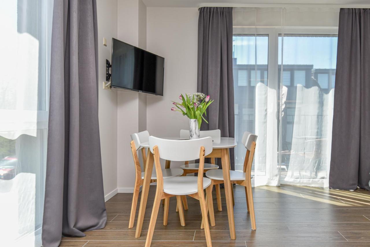 Egitos Apartamentai Паланга Екстериор снимка