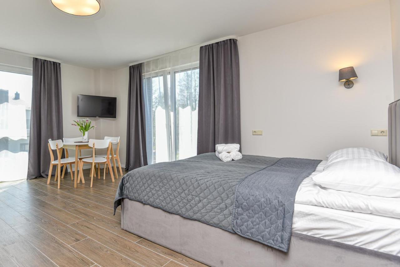 Egitos Apartamentai Паланга Екстериор снимка